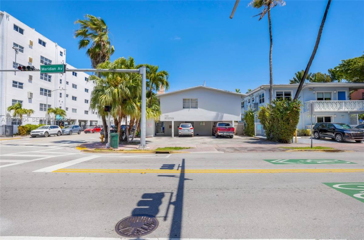 Apartment for rent at 759 Meridian Ave #759-3, Miami Beach, FL 33139
