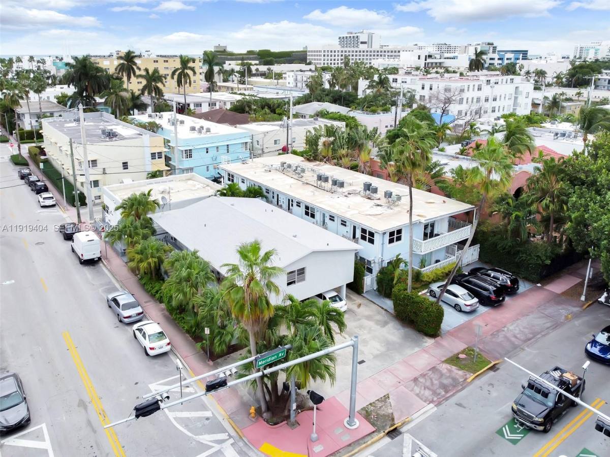 Apartment for rent at 759 Meridian Ave #759-3, Miami Beach, FL 33139