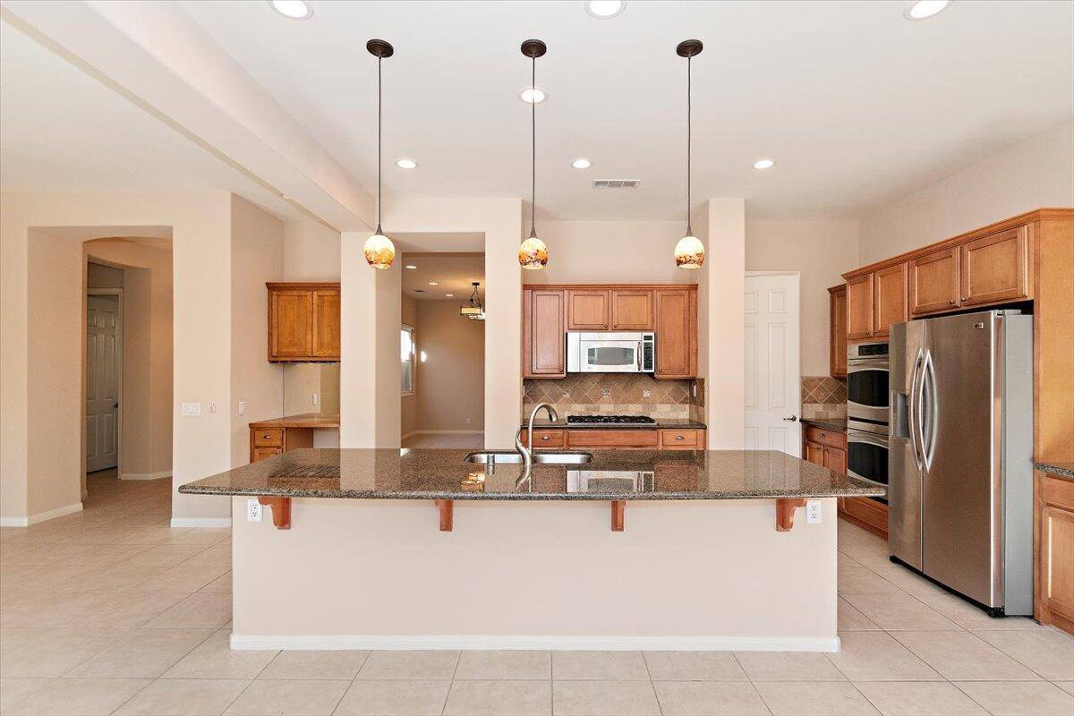 Apartment for rent at 80215 Queensboro Dr, Indio, CA 92201