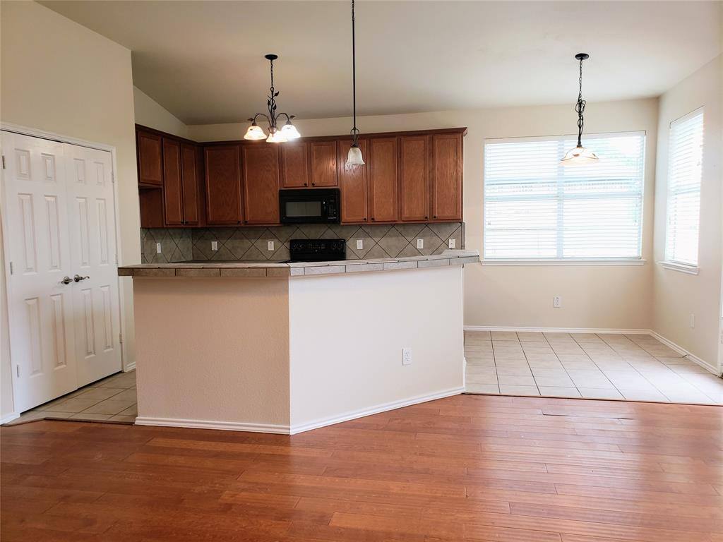 Apartment for rent at 3432 Fashion St, Little Elm, TX 75068