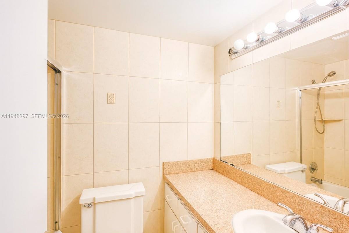 Apartment for rent at 7441 Wayne Ave #74418P, Miami Beach, FL 33141