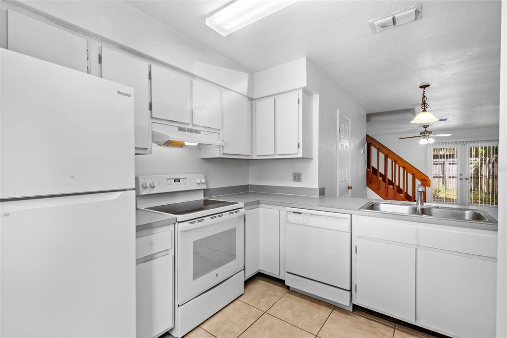 Townhouse for rent at 2219 SW 39th Way, Gainesville, FL 32607