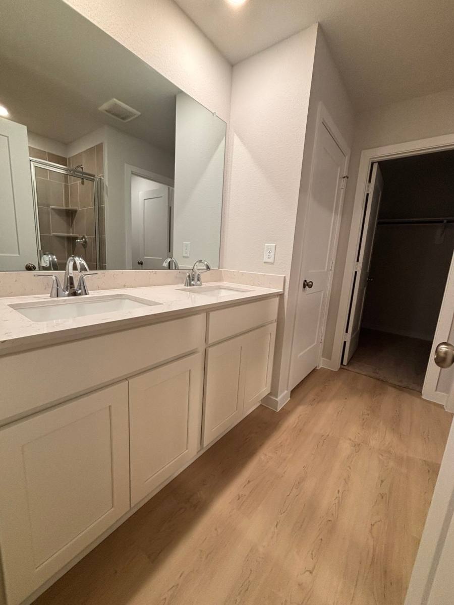Apartment for rent at 7910 Alset Dr, Magnolia, TX 77354
