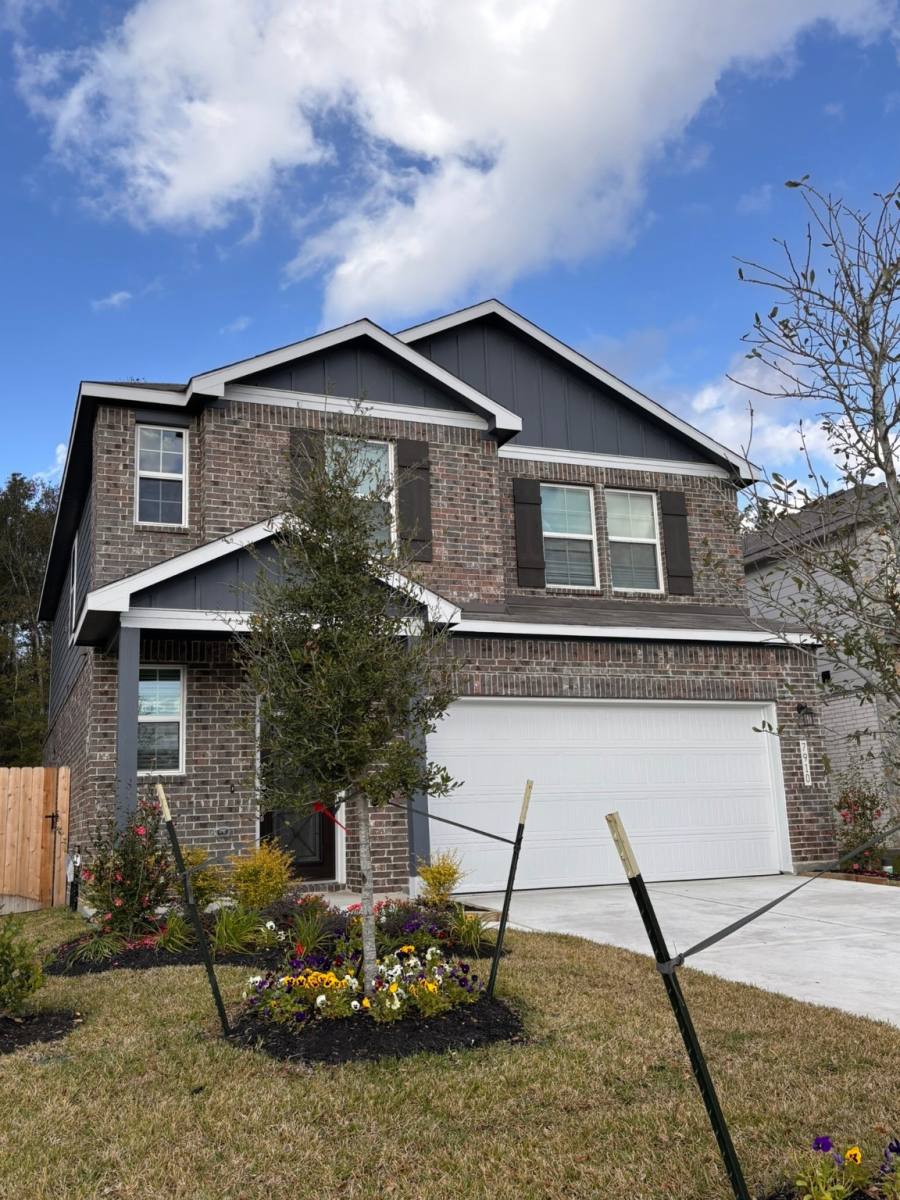 Apartment for rent at 7910 Alset Dr, Magnolia, TX 77354
