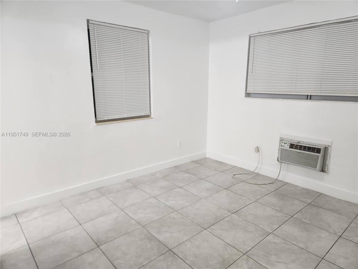 Apartment for rent at 16031 NE 18th Place #160311B, Miami, FL 33162