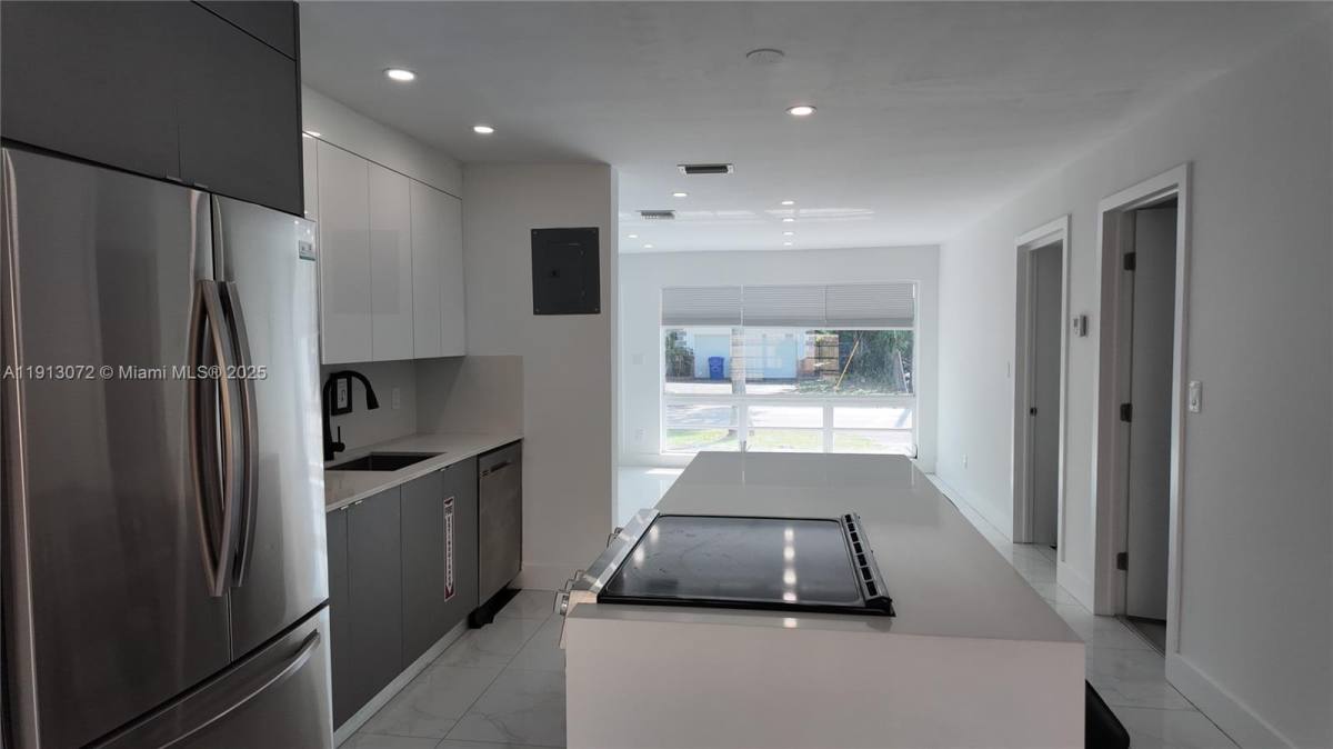 Apartment for rent at 441 Corridor #2100, Hollywood, FL 33021