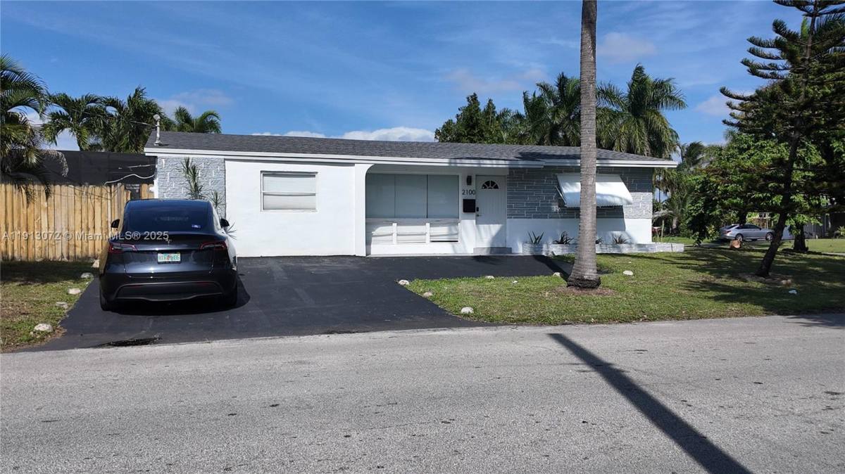 Apartment for rent at 441 Corridor #2100, Hollywood, FL 33021