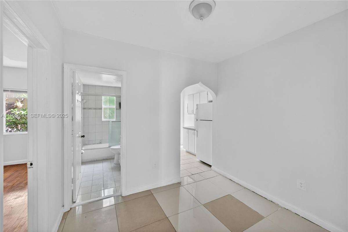 Apartment for rent at 1220 Marseille Dr #5, Miami Beach, FL 33141