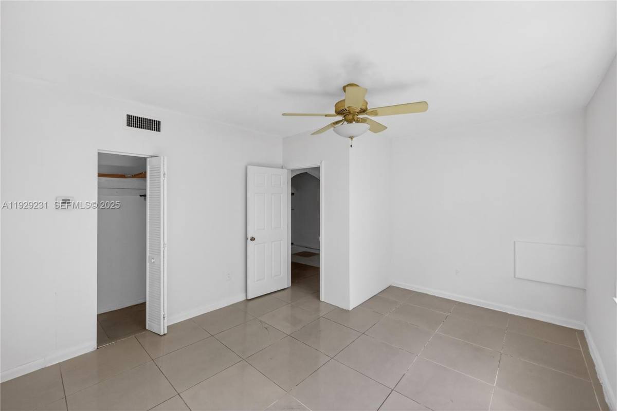 Apartment for rent at 1220 Marseille Dr #5, Miami Beach, FL 33141