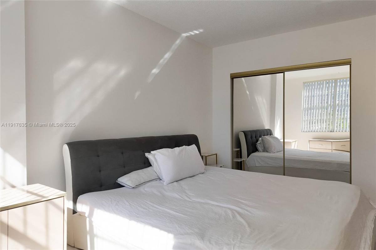 Apartment for rent at 1965 S Ocean Dr #19656M, Hallandale, FL 33009
