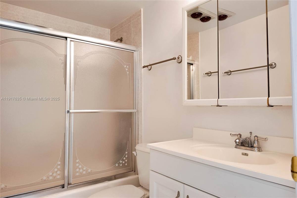 Apartment for rent at 1965 S Ocean Dr #19656M, Hallandale, FL 33009