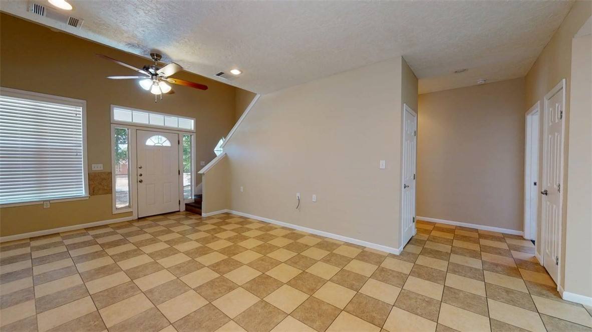Apartment for rent at 1724 Boardwalk Court, College Station, TX 77840
