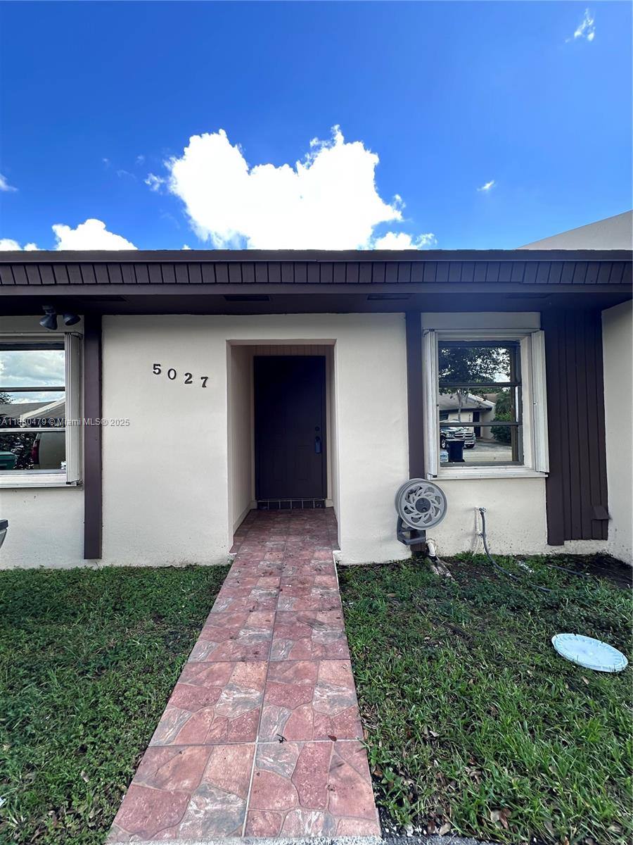 Apartment for rent at 5027 SW 139th Court, Miami, FL 33175
