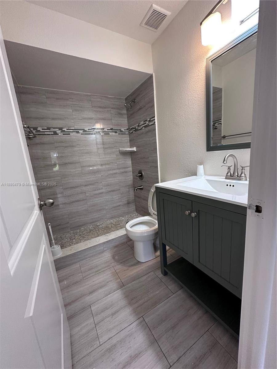 Apartment for rent at 5027 SW 139th Court, Miami, FL 33175