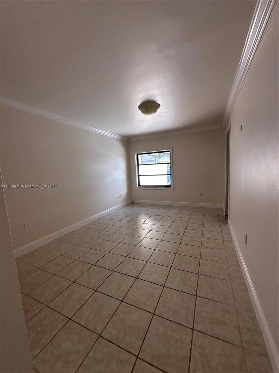 Apartment for rent at 5027 SW 139th Court, Miami, FL 33175
