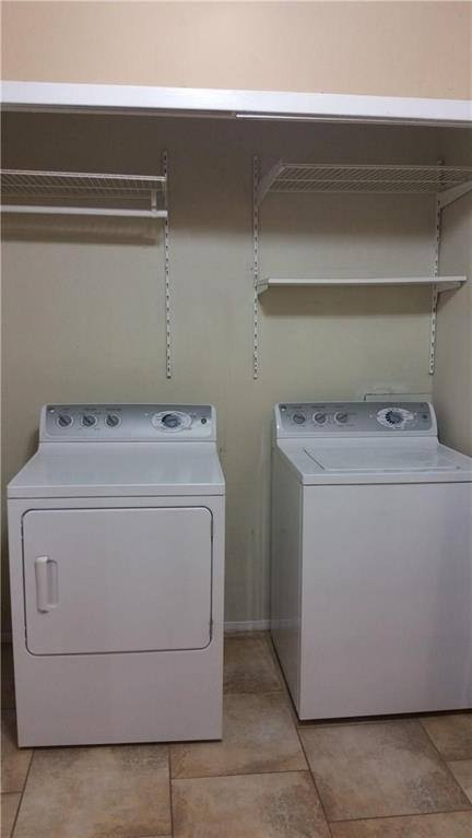 Condo for rent at 5550 Spring Valley Rd #5550H15, Dallas, TX 75254