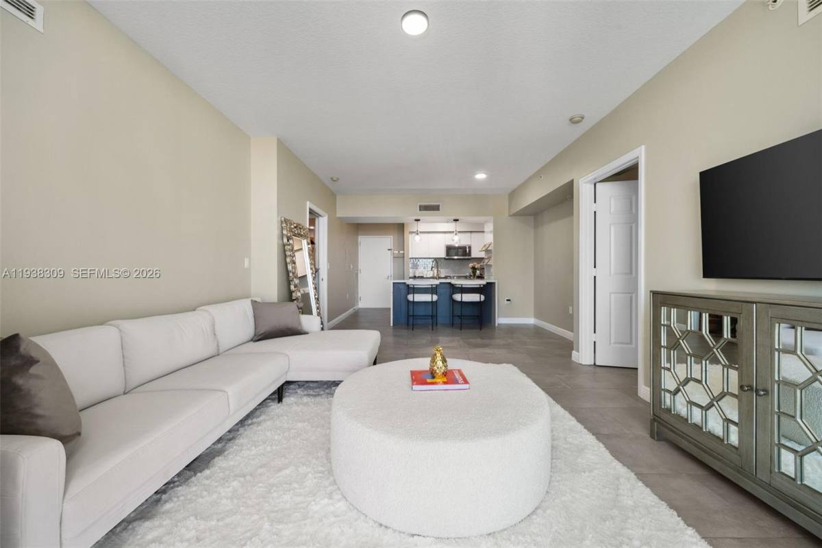 Apartment for rent at 1755 E Hallandale Beach Blvd #17552105E, Hallandale, FL 33009