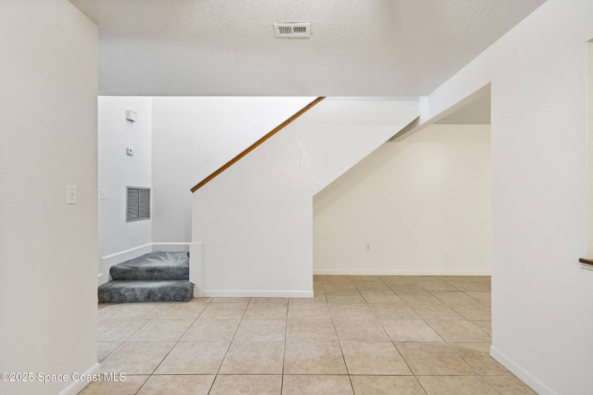 Townhouse for rent at 142 Palmetto Ave #92, Indialantic, FL 32903