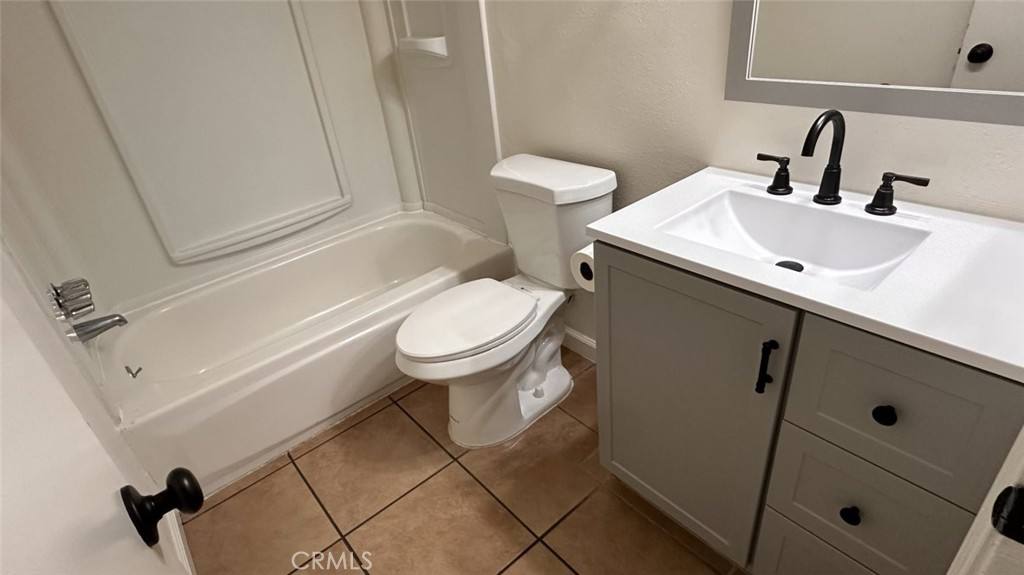 Apartment for rent at 3901 Soranno Ave #3901C, Bakersfield, CA 93309
