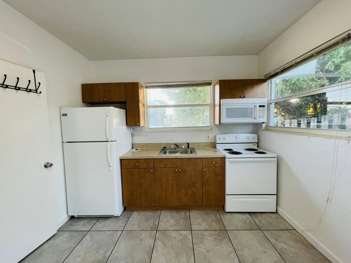 Apartment for rent at 195 Gardenia St #195-4, Tavernier, FL 33070