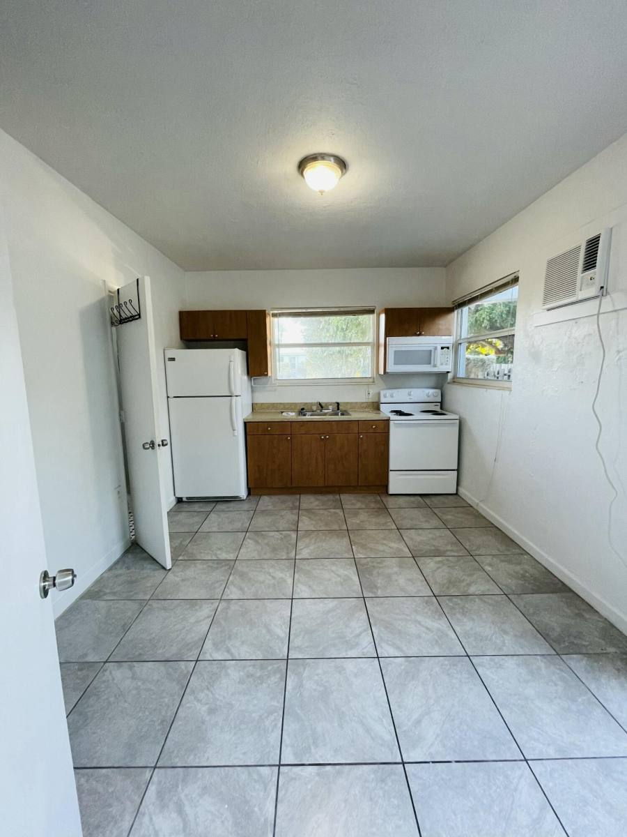 Apartment for rent at 195 Gardenia St #195-4, Tavernier, FL 33070