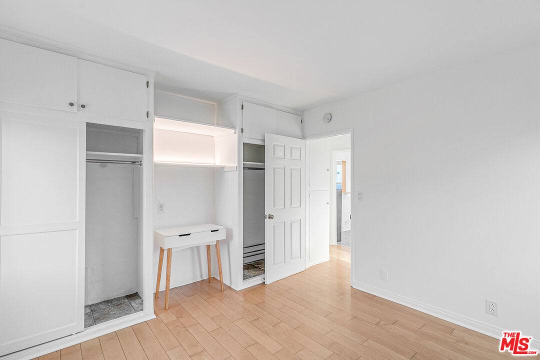 Apartment for rent at 1352 Ocean Park Blvd #1352F, Santa Monica, CA 90405