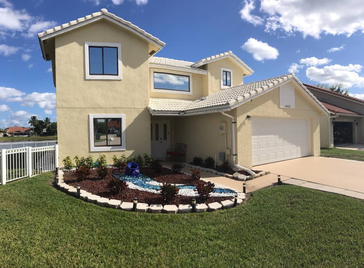 Apartment for rent at 6411 96th Place S, Boynton Beach, FL 33437