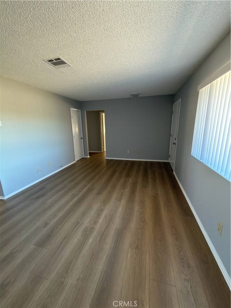 Apartment for rent at 10547 Cochiti Rd, Apple Valley, CA 92308