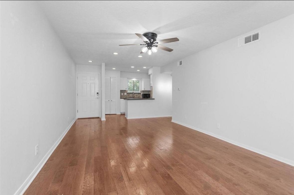 Condo for rent at 12100 Melville Dr #12100708G, Montgomery, TX 77356