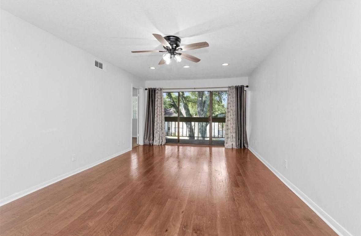 Condo for rent at 12100 Melville Dr #12100708G, Montgomery, TX 77356