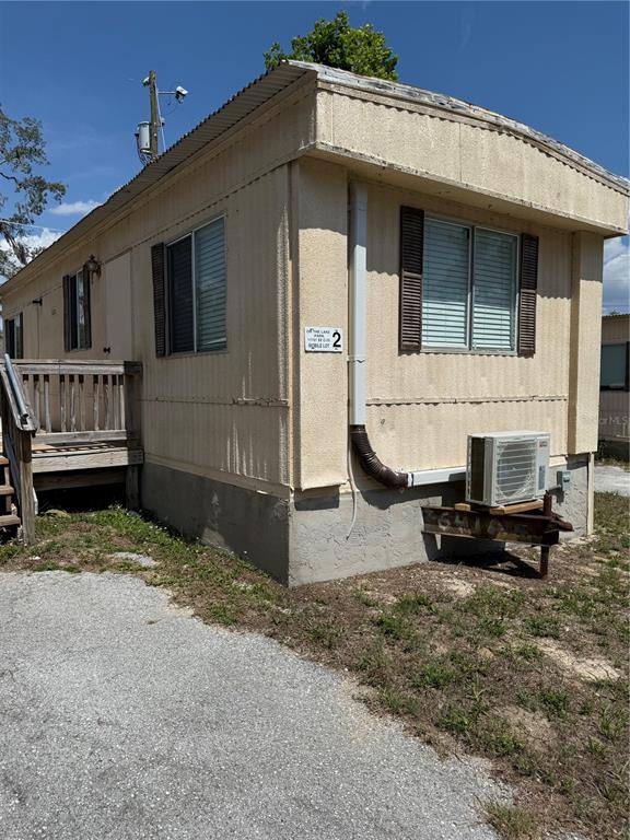 Apartment for rent at 11649 E Highway 25 #2, Ocklawaha, FL 32179