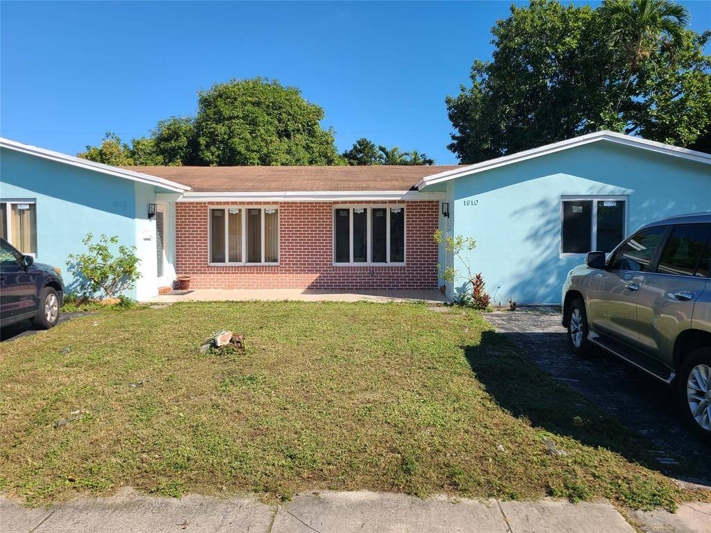 Apartment for rent at 1910 NW 60th Ave, Fort Lauderdale, FL 33313