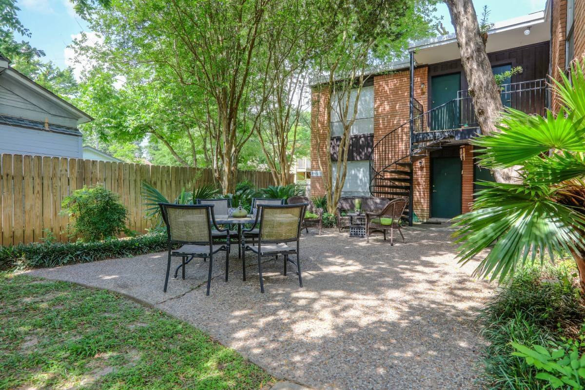 Apartment for rent at 1521 Rutland St #4, Houston, TX 77008
