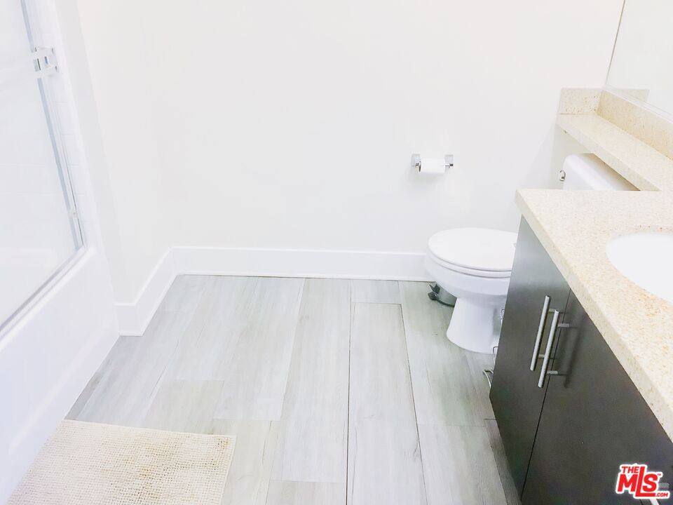 Apartment for rent at 1241 5th St #502, Santa Monica, CA 90401