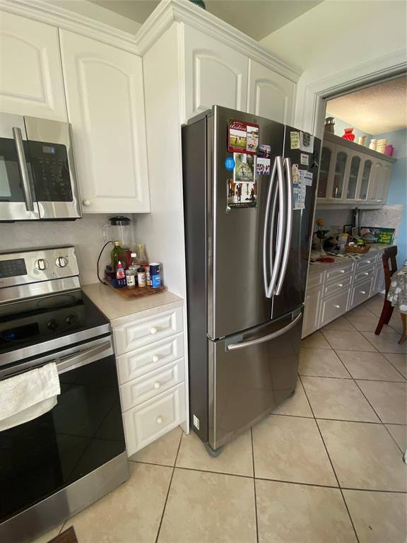 Condo for rent at 2100 NE 38th St #216, Pompano Beach, FL 33064