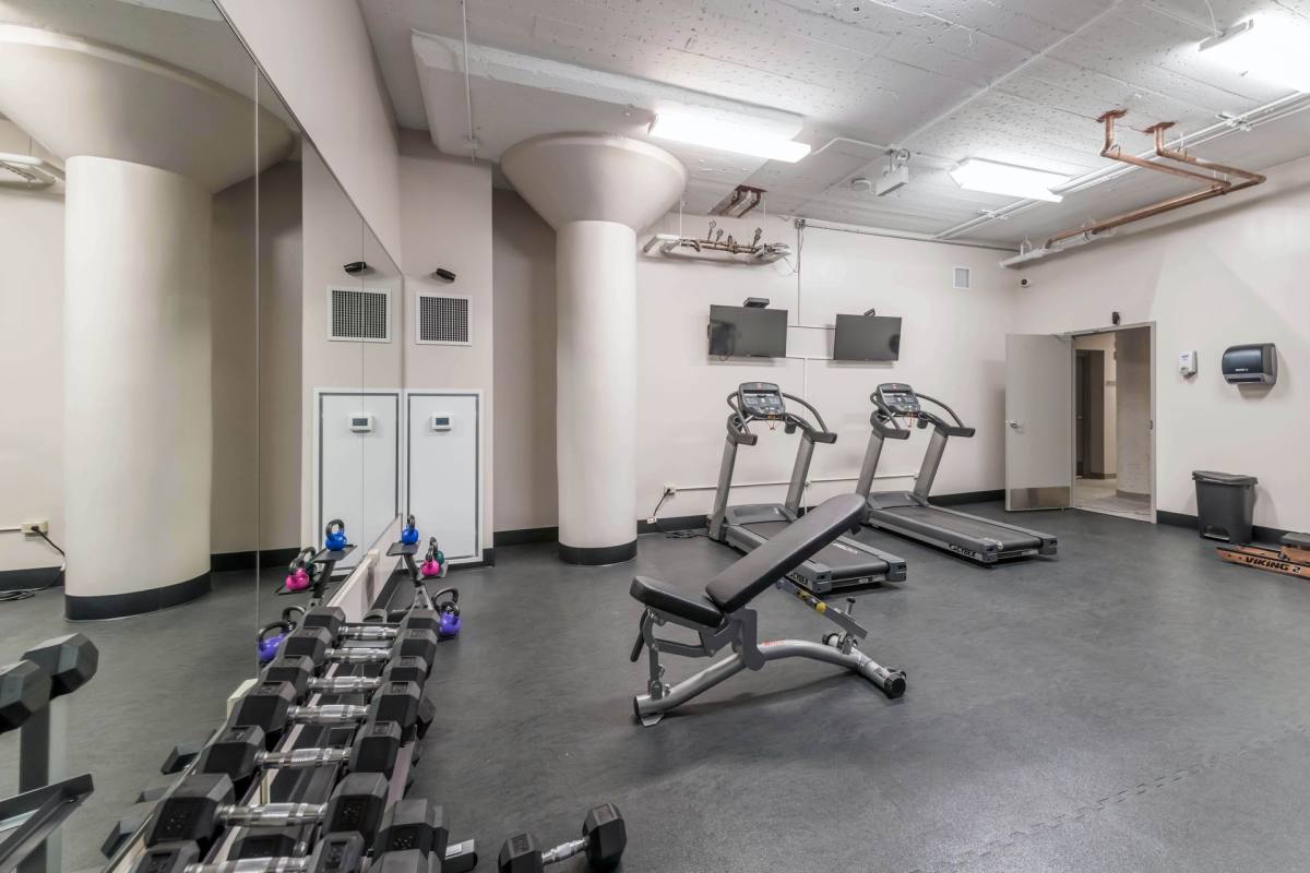 Apartment for rent at 61 E 21st St, Chicago, IL 60616