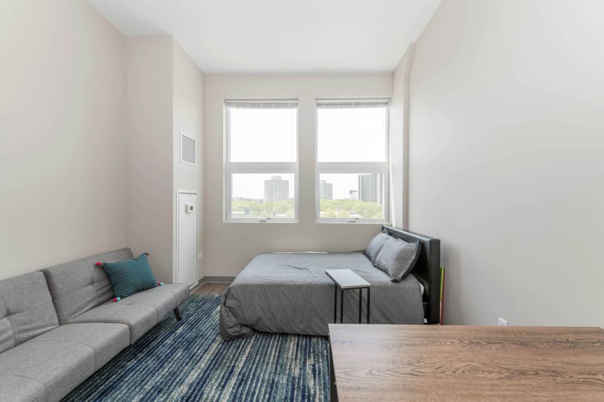 Apartment for rent at 61 E 21st St, Chicago, IL 60616