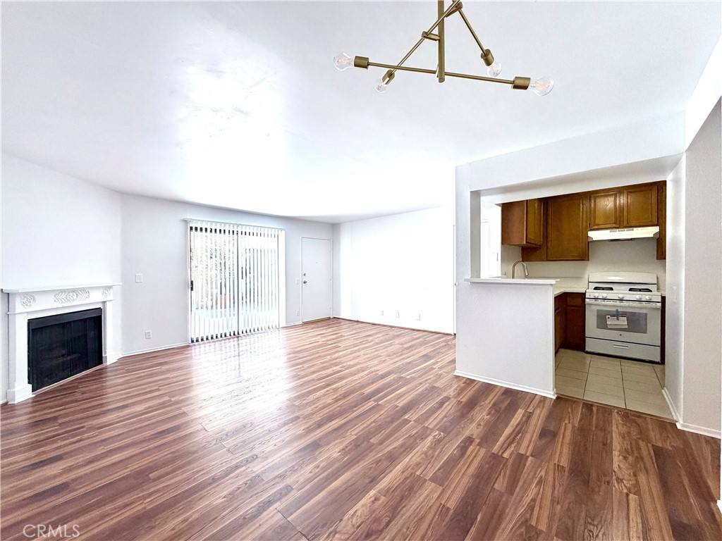 Apartment for rent at 13512 Moorpark St #103, Sherman Oaks, CA 91423