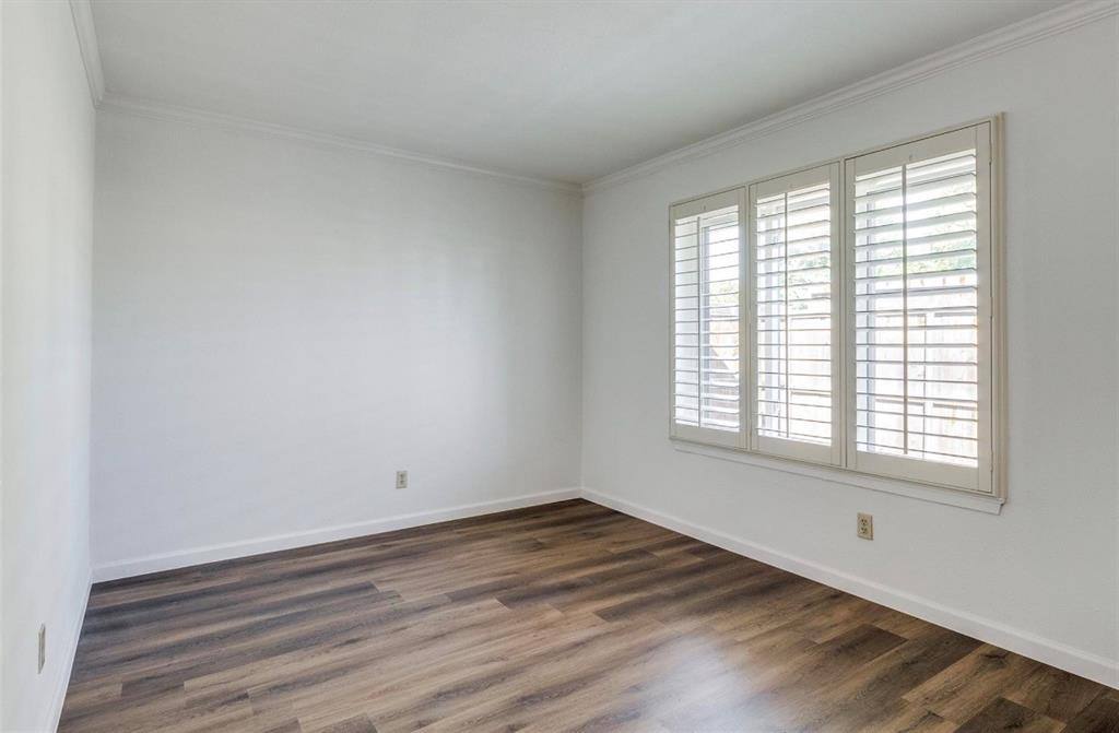 Townhouse for rent at 13853 Leinsper Green Dr, Dallas, TX 75240