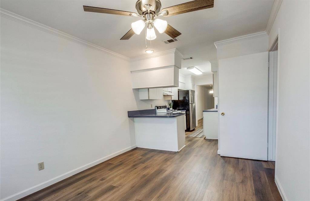 Townhouse for rent at 13853 Leinsper Green Dr, Dallas, TX 75240