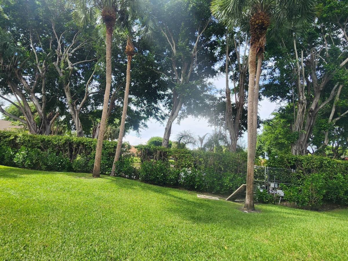 Condo for rent at 6013 10th Ave N #208, Lake Worth, FL 33463