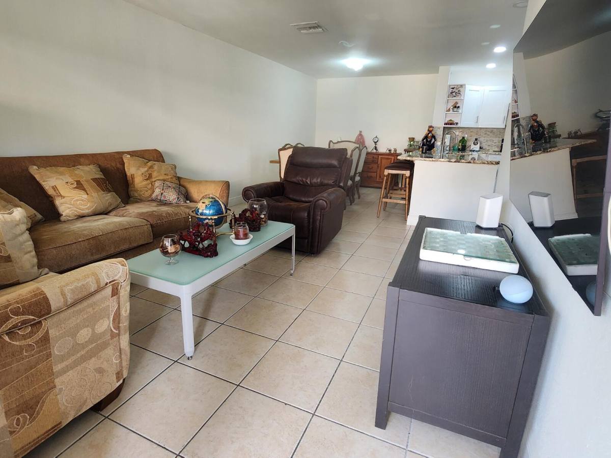 Condo for rent at 6013 10th Ave N #208, Lake Worth, FL 33463