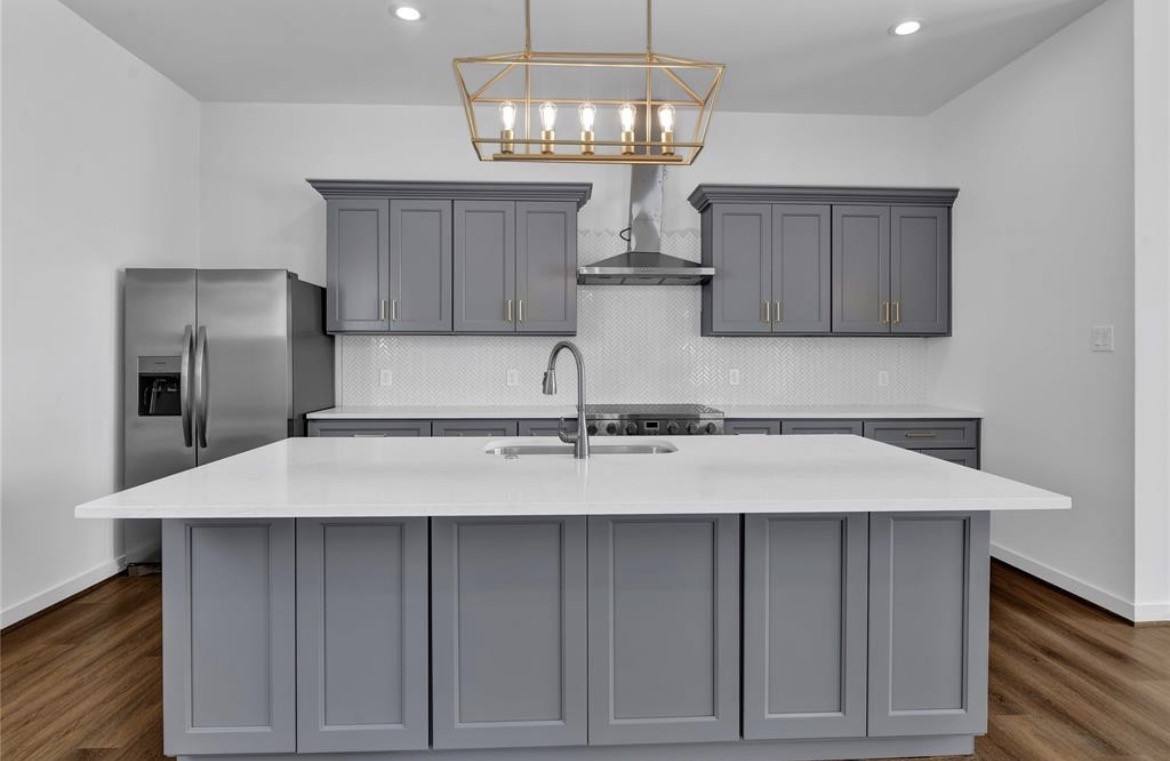 Apartment for rent at 207 Edgewood St #207B, Houston, TX 77011