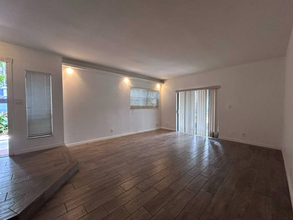 Townhouse for rent at 2700 S University Dr #27007B, Fort Lauderdale, FL 33328