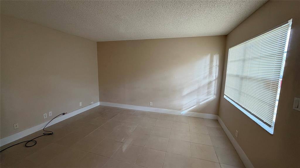 Apartment for rent at 5180 NE 6th Ave #602, Fort Lauderdale, FL 33334