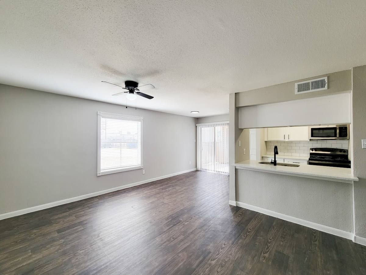 Apartment for rent at 12335 Antoine Dr #1518, Houston, TX 77067