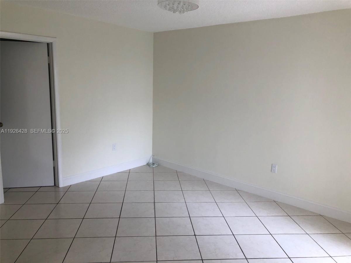 Apartment for rent at 9044 SW 112th Court, Miami, FL 33176