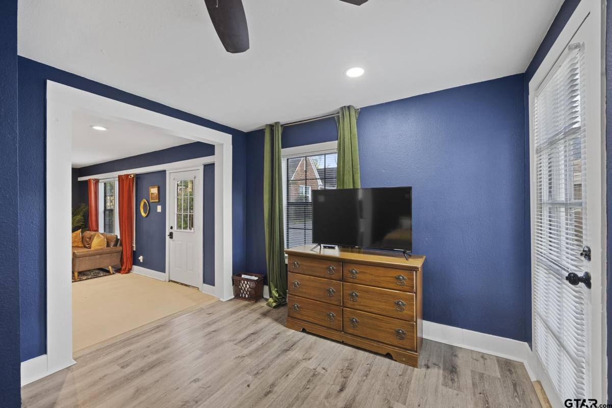 Apartment for rent at 321 W 3rd St #321, Tyler, TX 75701