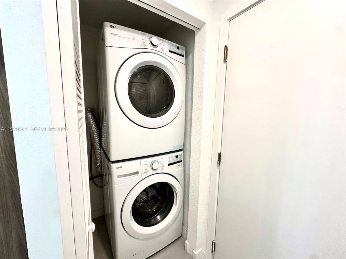 Apartment for rent at 1163 NW 2nd St, Homestead, FL 33034
