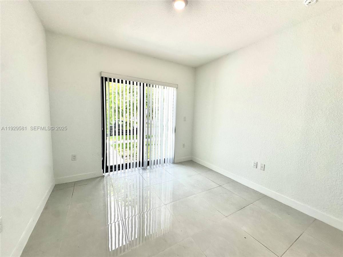 Apartment for rent at 1163 NW 2nd St, Homestead, FL 33034